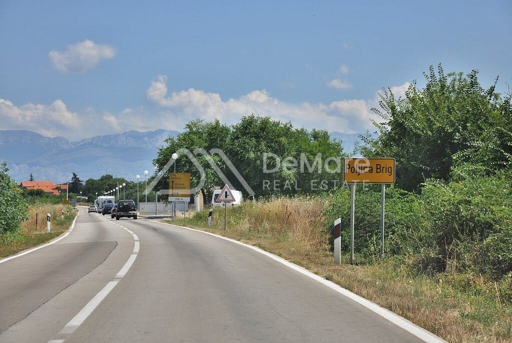 Image 6107066 - 1