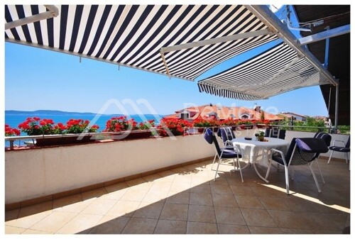 ZADAR-SUKOŠAN - Atraktivan apartmanski objekt 800 m2, 60 m do plaže