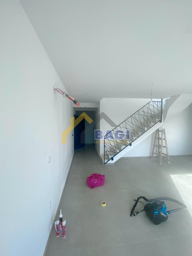 Image 6107460 - 19