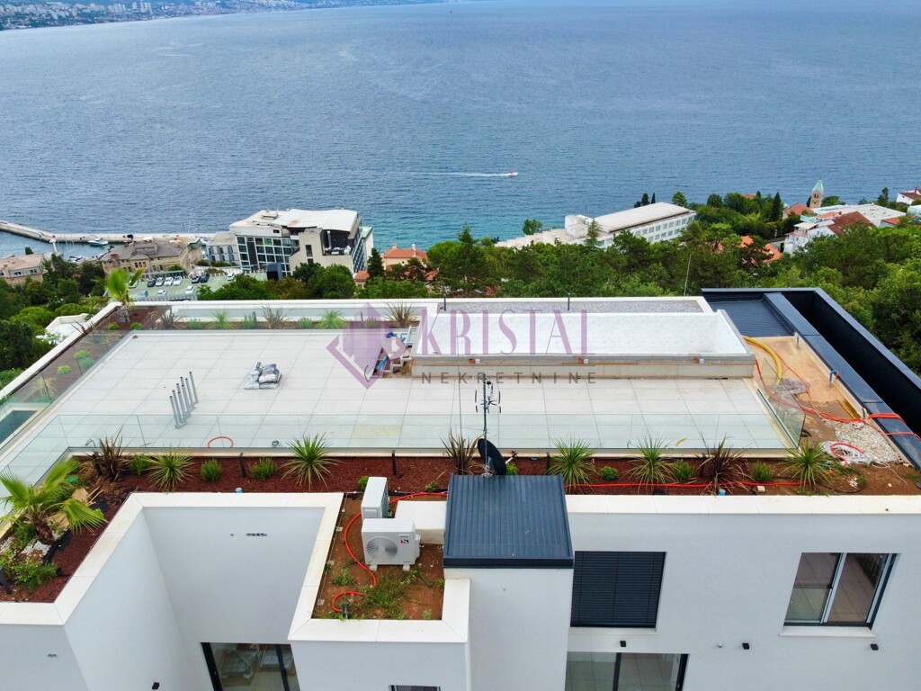 Image 6107527 - 6
