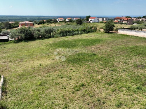 Atraktivno građevinsko zemljište za vile ili stanove, 3.150