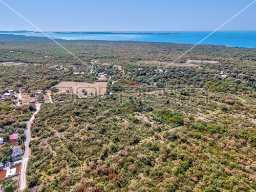 Istra, Vodnjan - okolica, poljoprivredno zemljište 21486 m2