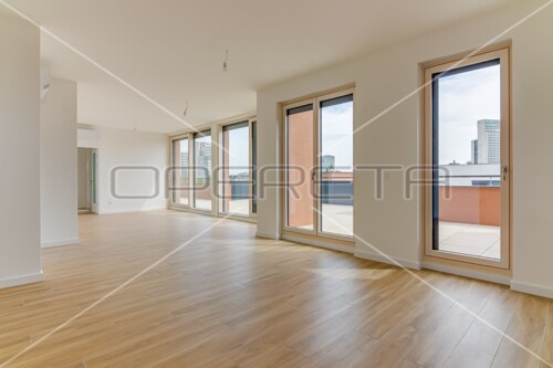 Thumbnail 6108185 - 1