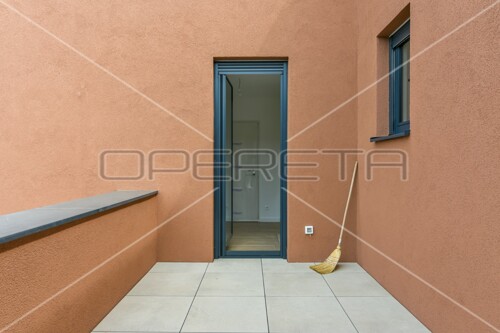 Thumbnail 6108185 - 16