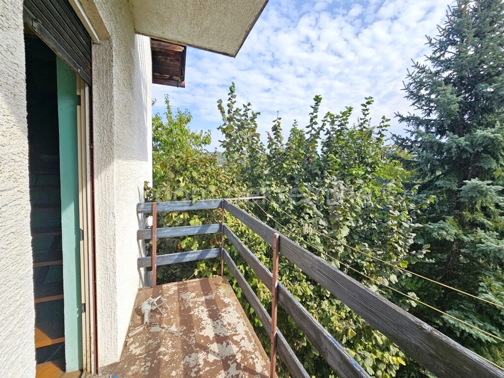 Image 6109052 - 12