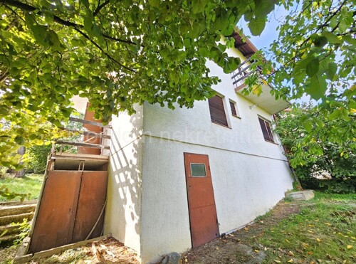 Kašina, samostojeća kuća s okućnicom, 206,93m2