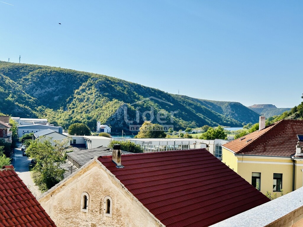Image 6117558 - 15