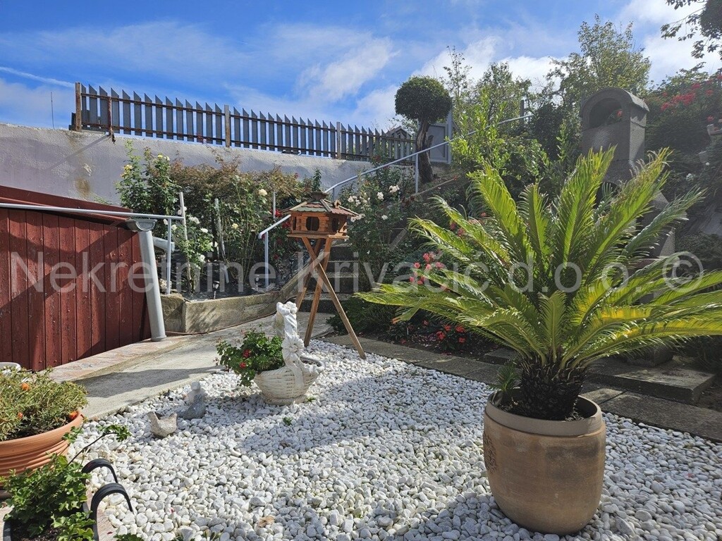 Image 6117637 - 23