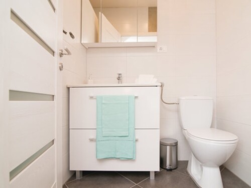 Thumbnail 6117810 - 11