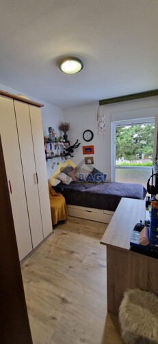 Thumbnail 6119047 - 2
