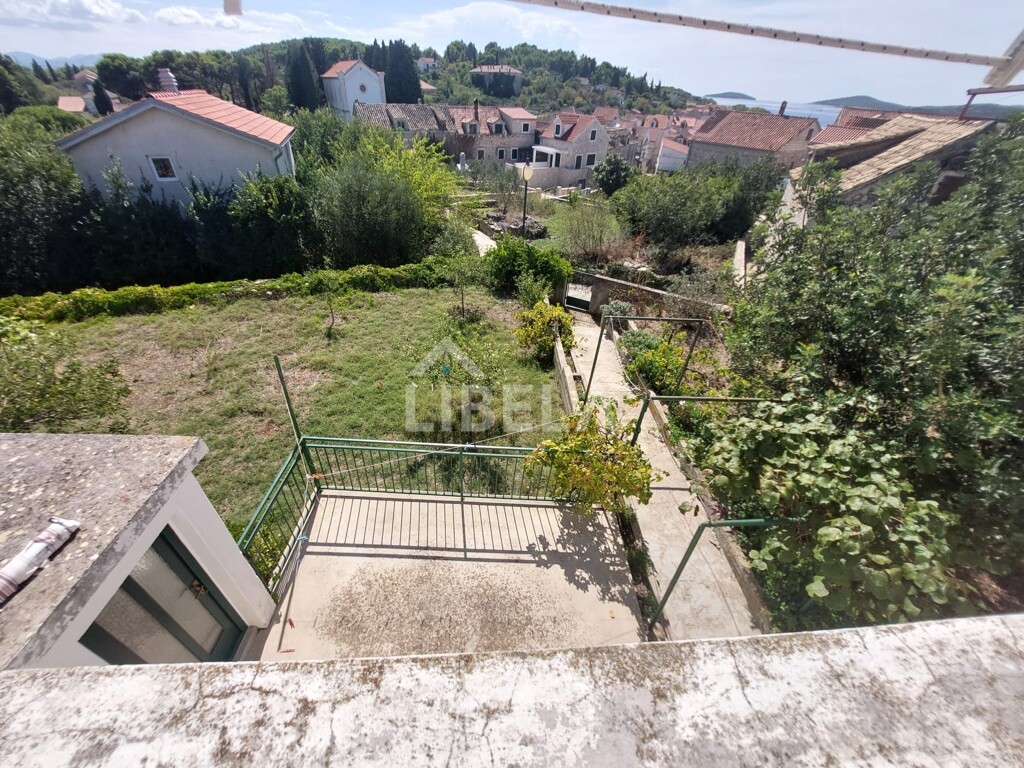 Image 6119250 - 7