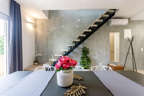 Okrug Gornji - apartmanska kuća u blizini mora