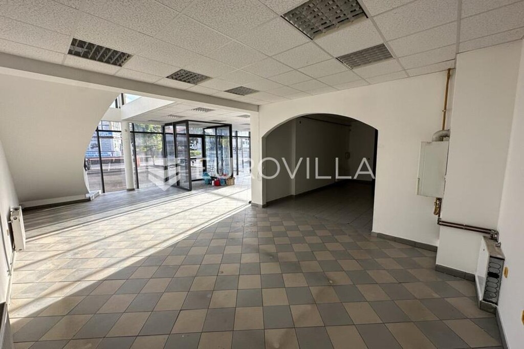 Image 6119785 - 14