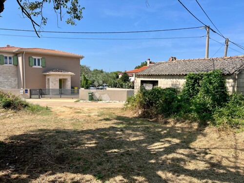 Thumbnail 6120364 - 6