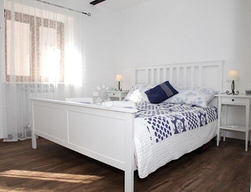 Thumbnail 6120368 - 13