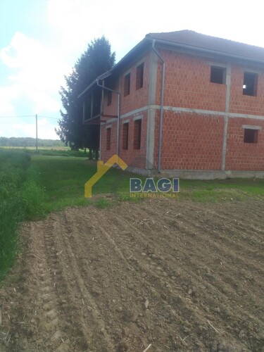 Thumbnail 6120399 - 3