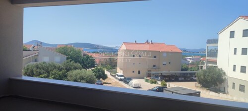 Thumbnail 6120522 - 7