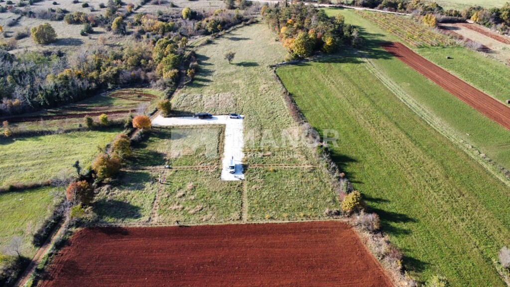 Image 6120630 - 7