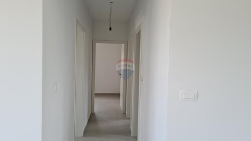 Thumbnail 6121592 - 11