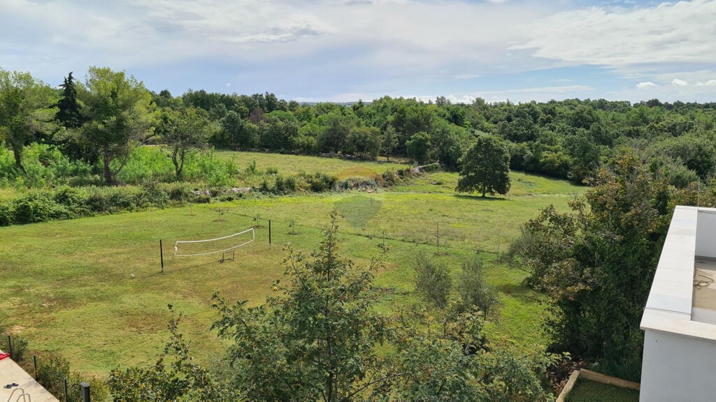 Image 6121592 - 15