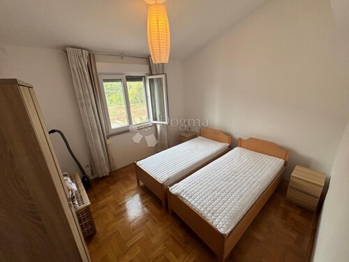 Thumbnail 6122376 - 6