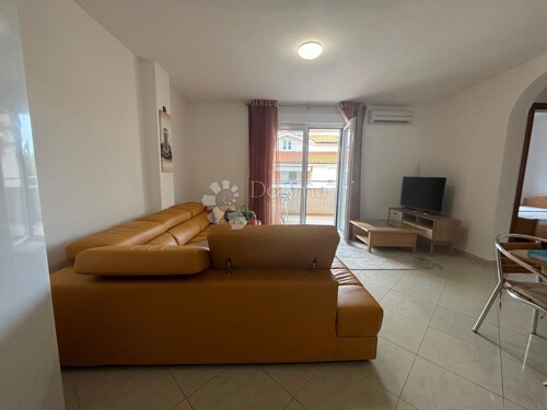 Thumbnail 6122376 - 4