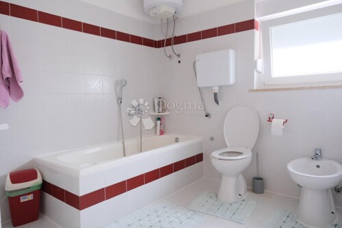 Thumbnail 6122382 - 14