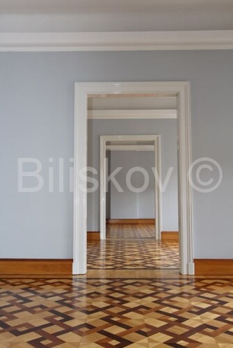 Thumbnail 6125008 - 4