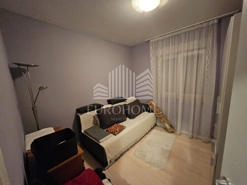 Thumbnail 6126141 - 12