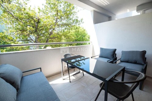 CRIKVENICA, SELCE - Samostojeća kuća s 5 apartmana