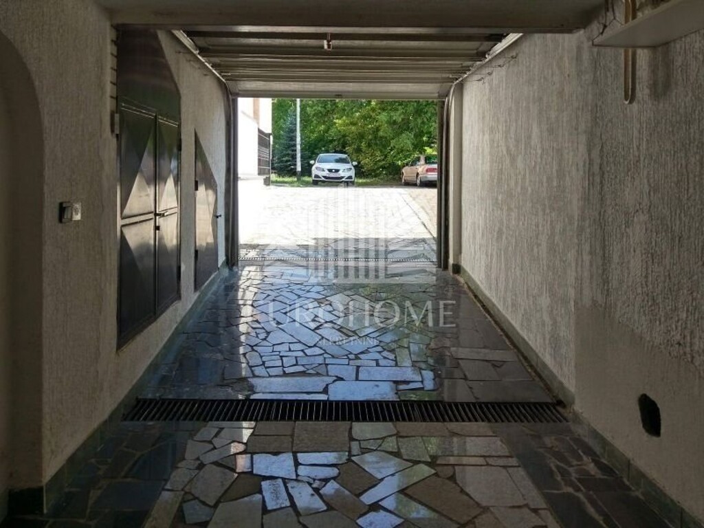 Image 6127428 - 13