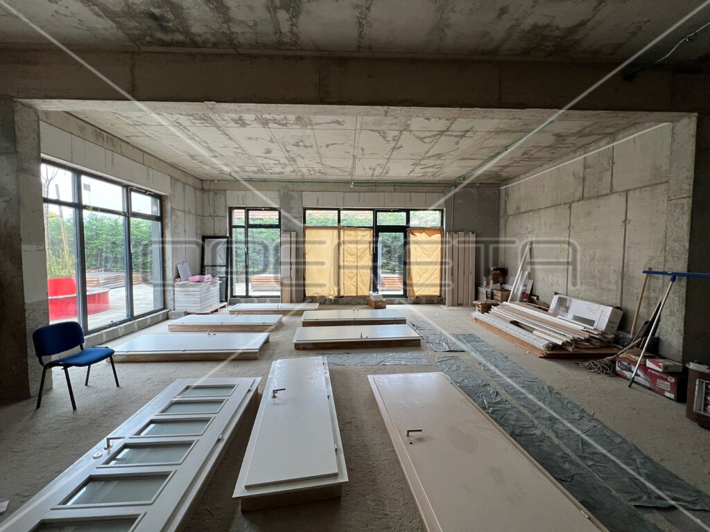 Image 6127575 - 3