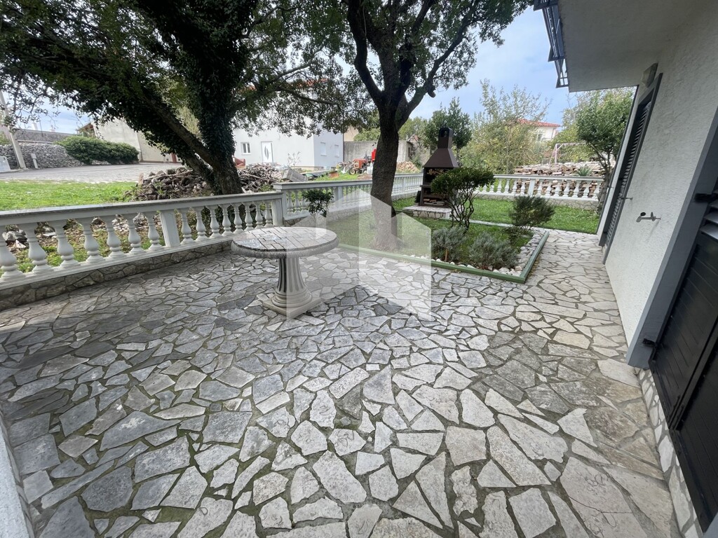 Image 6128408 - 3