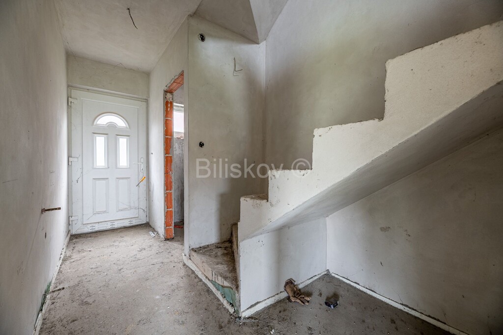 Image 6128443 - 6
