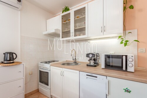 Thumbnail 6130257 - 3