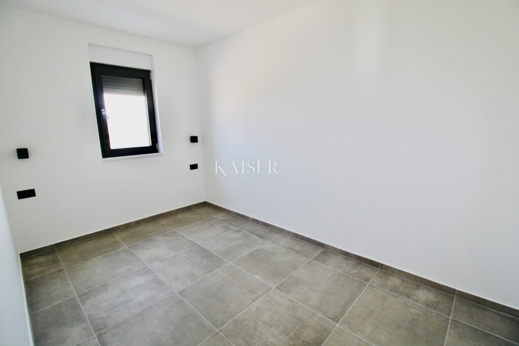 Image 6134908 - 5