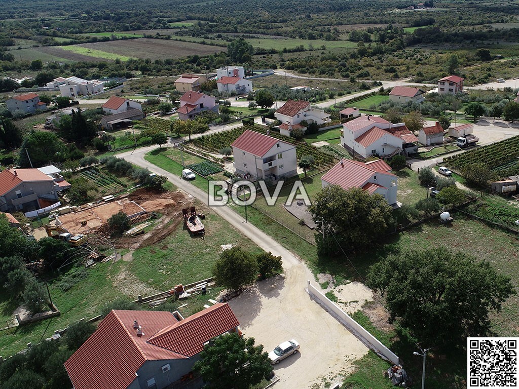 Image 6135677 - 7