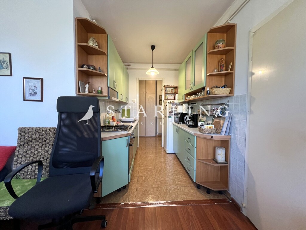 Image 6135716 - 4