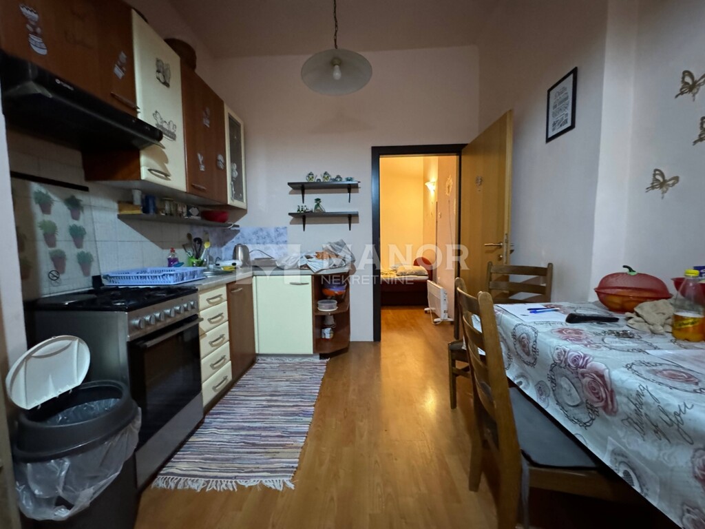 Image 6135848 - 1