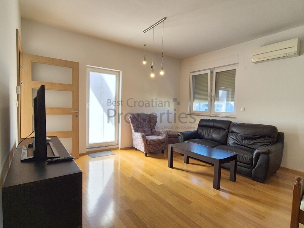 Image 6135870 - 2