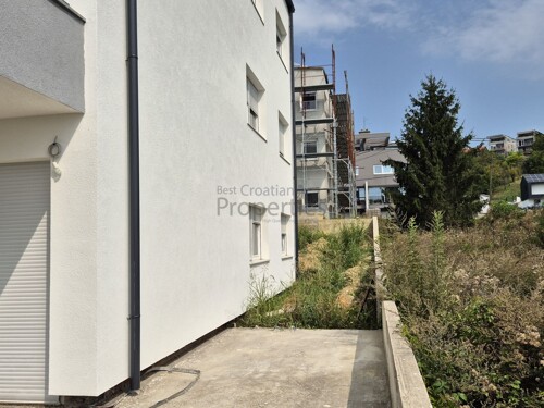 Thumbnail 6135877 - 10