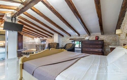 Thumbnail 6135916 - 16