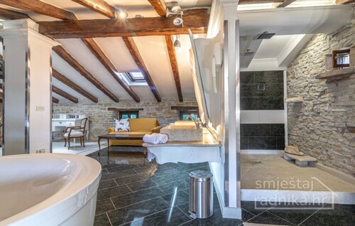 Thumbnail 6135916 - 19