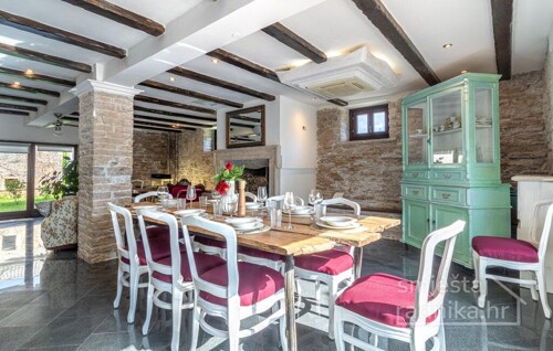 Thumbnail 6135916 - 5