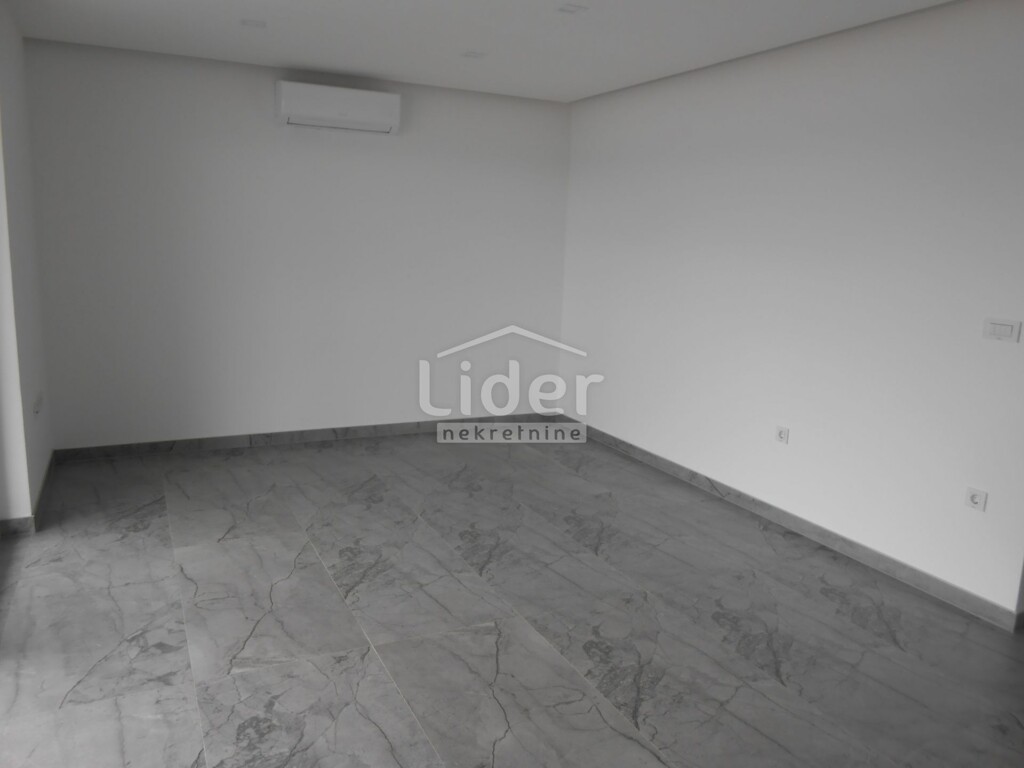 Image 6136239 - 3