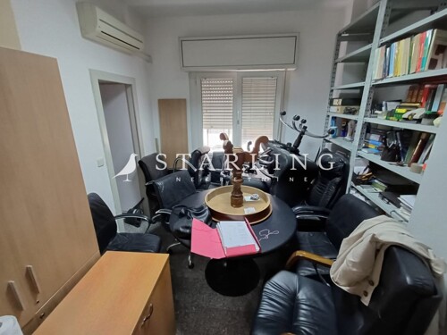Thumbnail 6136274 - 5
