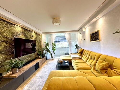 Thumbnail 6136358 - 4