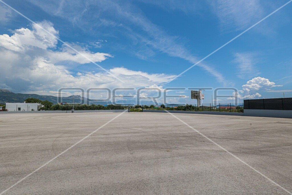 Image 6136446 - 8