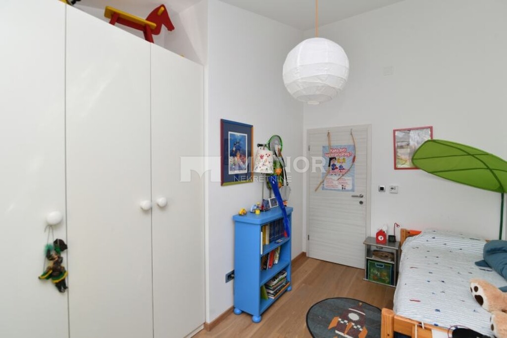 Image 6136455 - 4