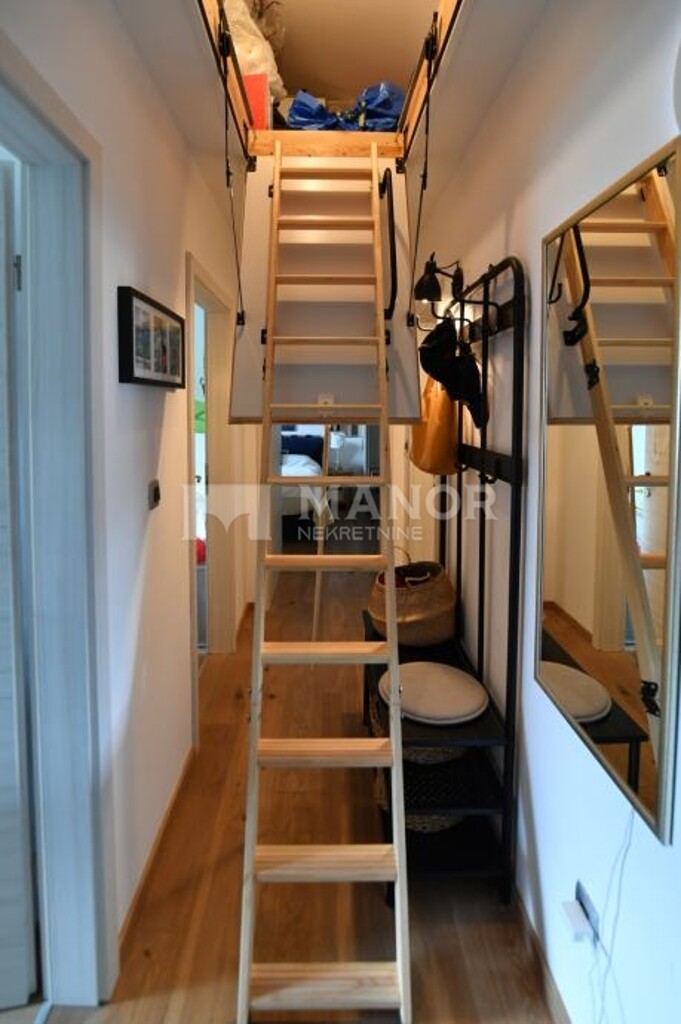 Image 6136455 - 8